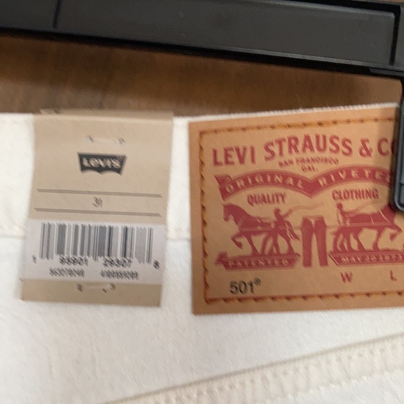 Levi’s distressed high rise 501 jean denim short cutoff vibe Size 31 - Picture 12 of 17